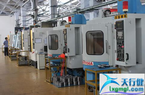 鍛造公司生產(chǎn)現(xiàn)場