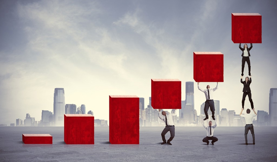 2025年服務業(yè)變革：六西格瑪培訓成企業(yè)降本增效新引擎